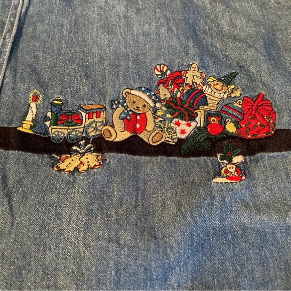 Vintage 90’s Quizz Blue Embroidered Christmas Holiday Button Down Shirt - Picture 4 of 7